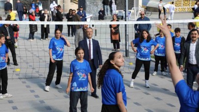 Bayburt’ta Yaz Spor Okulları’nın açılışı yapıldı