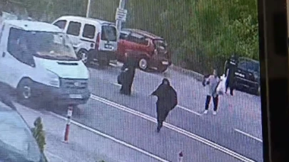 Gümüşhane’de koşarak karşıya geçen yaşlı kadına kamyonet çarptı