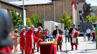 Dede Korkut 29. Uluslararası Kültür ve Sanat Şölenleri renkli görüntülere sahne oluyor