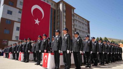 POMEM mezuniyet töreninde evlilik teklifi...