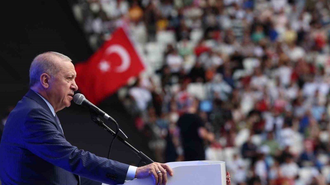 Cumhurbaşkanı Erdoğan: "Milletimizin hasretini çektiği büyük ve güçlü Türkiye’ye kavuşmamıza çok az kaldı"