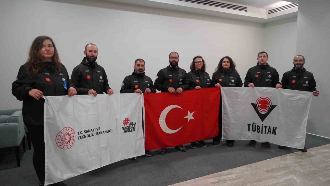 Bakan Kacır: "5’inci Ulusal Arktik Bilimsel Araştırma Seferi başarıyla tamamlandı"