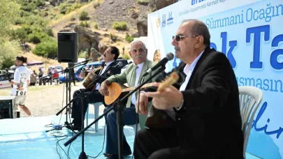 Âşık Sümmani Narman’da anıldı
