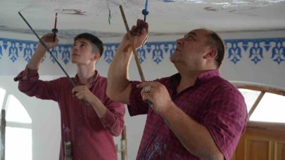 Velişaban Camii nakış motifleriyle süsleniyor
