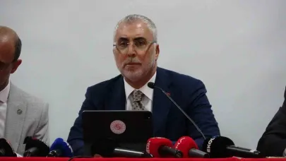 Bakan Işıkhan: "20 çeyrektir kesintisiz büyüme başarımızı sürdürdük"