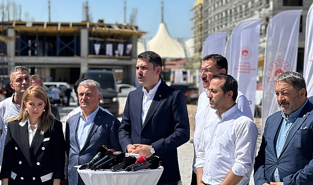 Bakan Kurum: "Yıl sonuna kadar 200 bin konutu teslim edeceğiz”