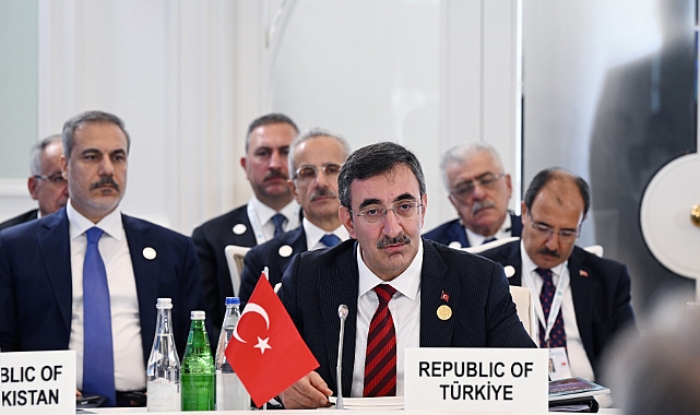 Cumhurbaşkanı Yardımcısı Yılmaz: “Orta Koridoru geliştirme konusunda ülkelerimizce yapılacak çalışmalar Türk Dünyasının küresel rolünü ortaya koyacaktır”