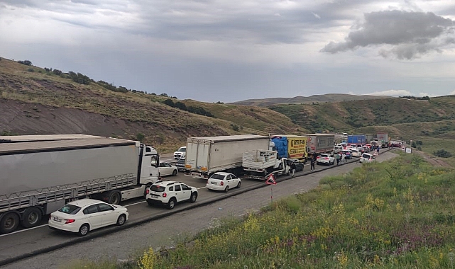 Erzurum’da zincirleme trafik kazası: 8 yaralı
