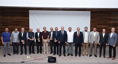 Şölenlerin önemli bir parçası olan Şiir dinletisi gönüllere dokundu