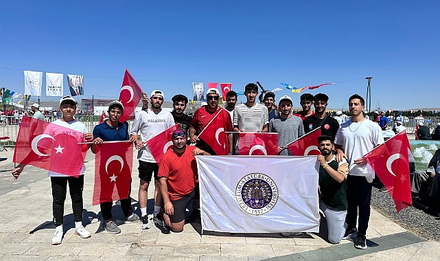 Atatürk Üniversitesi ailesi, Malazgirt'te kahraman ecdadını andı