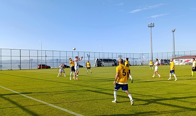Bayburt Özel İdarespor, üçüncü hazırlık maçında galip…
