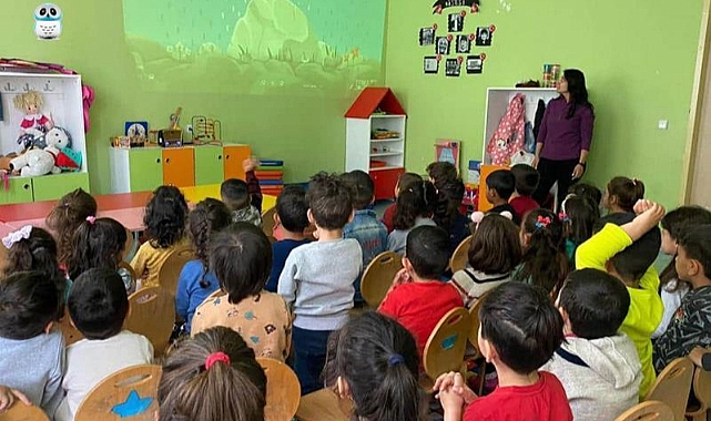 Çevreci okullara 'yeşil bayrak' verilecek