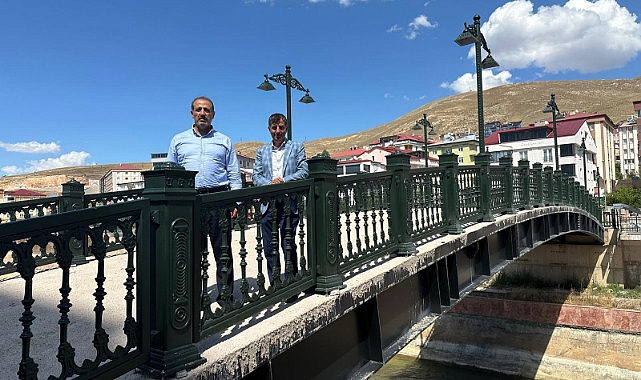 Çoruh Nehri üzerinde yapılan yaya köprüsü hizmete açıldı