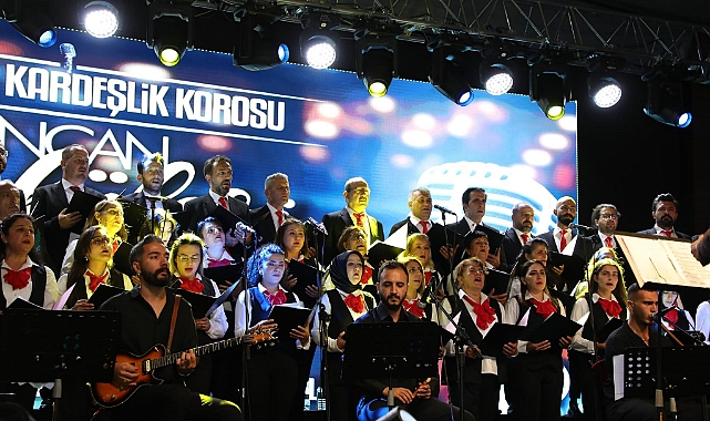 Erzincan’da “Kardeşlik Korosu” konser verdi