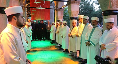 Erzincanlılar “Terzibaba Günü”nde sabah namazında buluştu