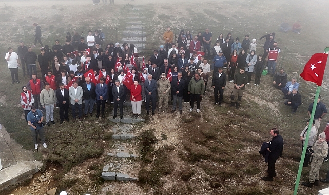 Gümüşhane'de gençler tarihi yerinde öğreniyor