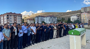 Hamide Kaldırım'ın cenaze törenine Bakan Soylu da katıldı