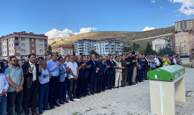 Hamide Kaldırım'ın cenaze törenine Bakan Soylu da katıldı