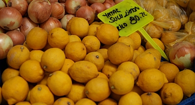 Limonsuz çayın içilmediği Bayburt'ta, fiyatlar cep yakıyıor