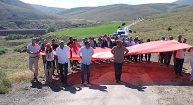 Otlukbeli Anıtına anlamlı yürüyüş…