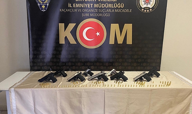 9  adet tabanca ele geçirildi