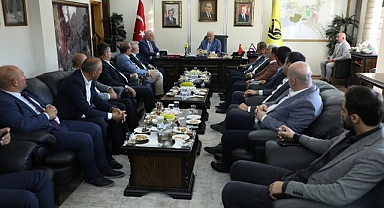 Ak Parti Genel Başkan Yardımcısı Yılmaz’dan Başkan Memiş’e ziyaret