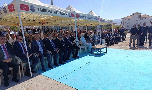 Bakan Göktaş: "14 bin 528 çocuğumuzun sevgi dolu bir aile ortamında büyümelerini sağlıyoruz"