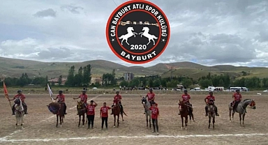 Can Bayburt Atlı Spor Kulübü finalde…