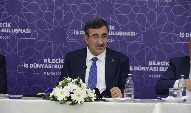 Cumhurbaşkanı Yardımcısı Yılmaz: "OVP'nin ciddi anlamda çalıştığını, sonuç ürettiğini ve Türkiye'yi arzu ettiğimiz doğrultulara doğru taşıdığını düşünüyoruz"