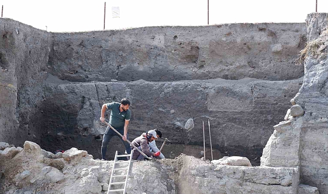 Erzurum'daki arkeolojik kazılarda 6 bin yıl öncesine dair izler ortaya çıkarılıyor