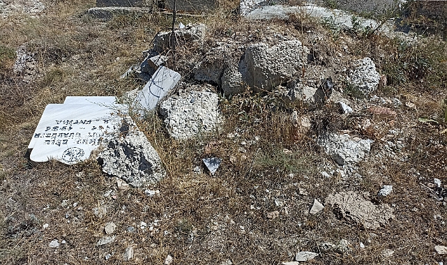 Gurbetçilerin mezarlıklar tepkisi!
