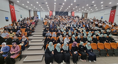 Mevlid-i Nebi Haftası dolayısıyla konferans düzenlendi