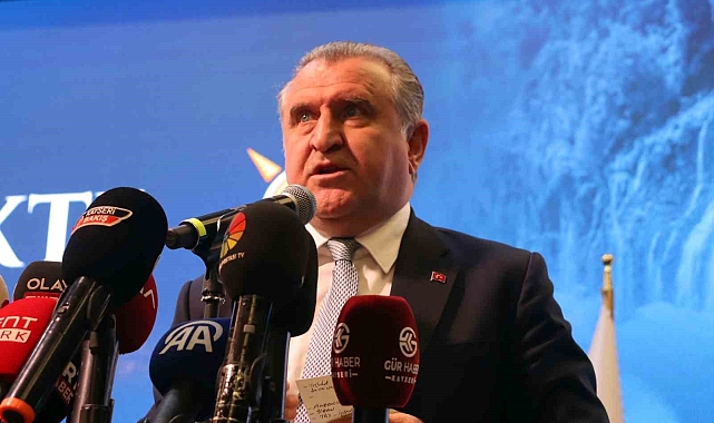 Osman Aşkın Bak: "Türkiye spor devrimi yaşamaktadır"