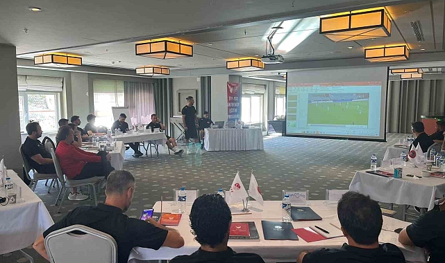 TFF Antrenör Eğitim Programları Erzurum'da sürüyor