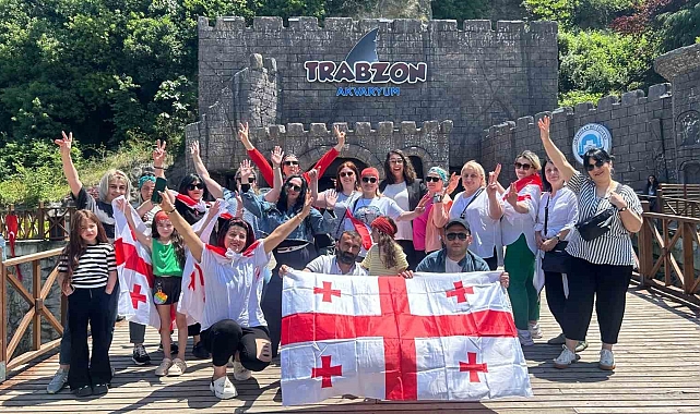 Tünel Akvaryumu yaz turizm sezonunda 117 bin 532 kişi ziyaret etti