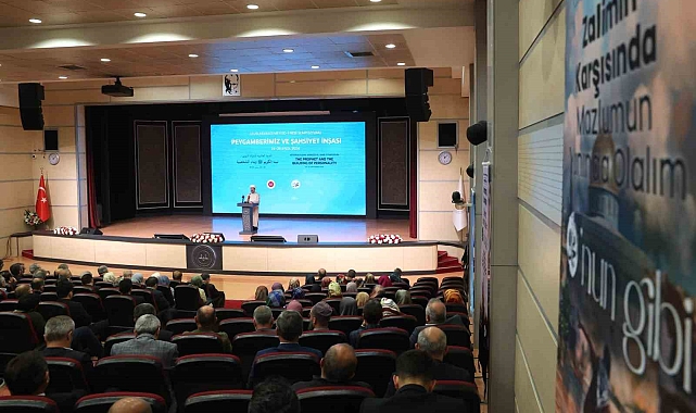 "Uluslararası Mevlid-i Nebi Sempozyumu" Ankara'da başladı