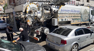Yağmurlu günlerin arifesindeyiz, kanallar temizleniyor