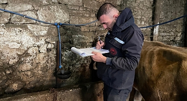 Köylerde aşılama kampanyası sürüyor