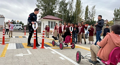 Aydıntepe'de miniklere trafik eğitimi