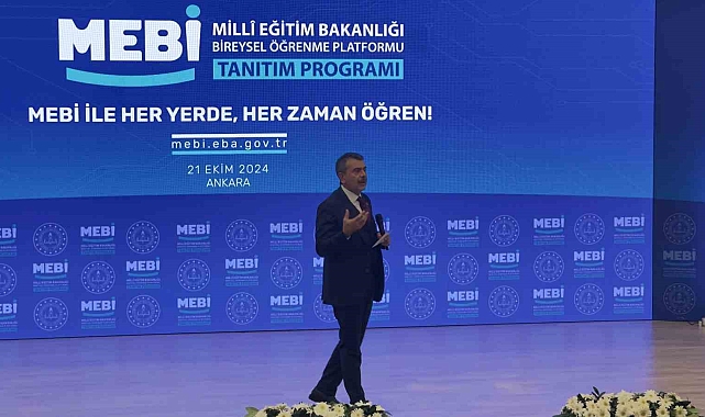 Bakan Tekin: "Bütün sınıflarında 'akıllı tahta' olan tek ülke şu anda biziz"