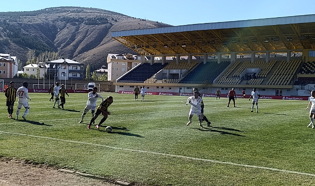 Bayburt kaçırdı, maç uzatmaya gitti