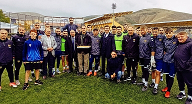 Bayburt Özel İdarespor'un en tatlı antrenmanı