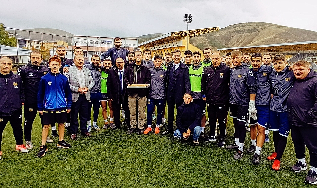 Bayburt Özel İdarespor'un en tatlı antrenmanı