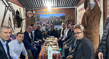 Bayburt standı misafirlerini ağırlıyor
