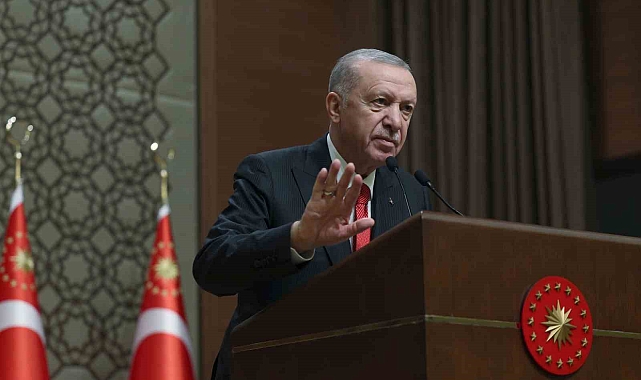 Cumhurbaşkanı Erdoğan'dan kaymakam adaylarına: "Milletin gönlüne girilmeden devlet adamı olunmaz"