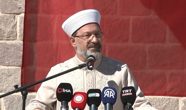 Diyanet İşleri Başkanı Erbaş: "593 gençlik merkezimiz var"