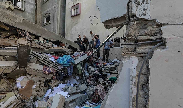 Gazze'de can kaybı 42 bin 519'a yükseldi