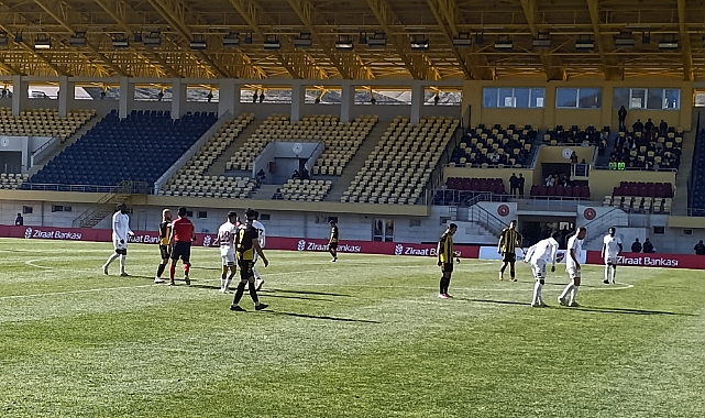 İlk yarıda gol sesi çıkmadı