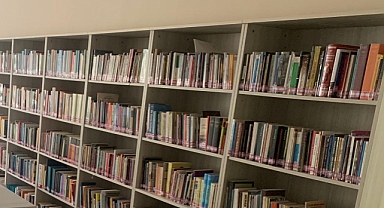 Kütüphane yeni adresine taşınıyor