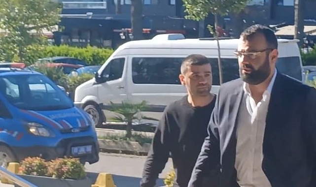 Ogün Samast İstanbul'da görülen duruşmaya katılmak üzere Trabzon Adliyesi'ne geldi